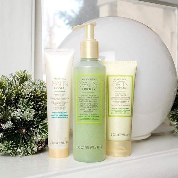 MARY KAY White Tea & Citrus Satin Hands - Picture 3 of 3